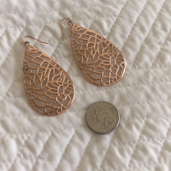 Rose Gold Earrings. - Picture 2 of 2